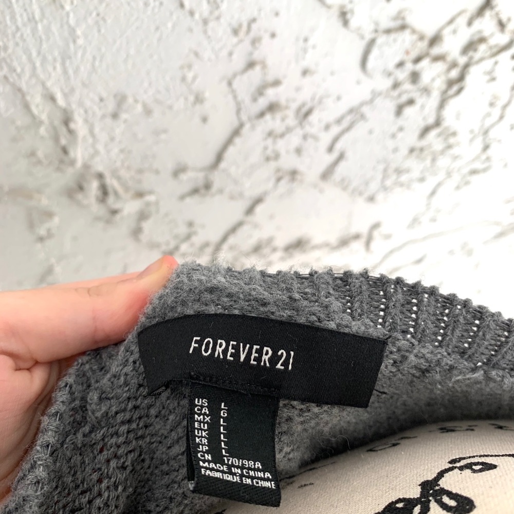 Grey Cropped Sweater - Picture 3 of 3